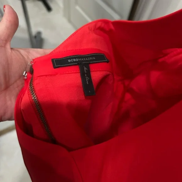 BCBGMaxAzria Peplum Vibrant Red Top Size L Open Back EUC - Picture 3 of 4